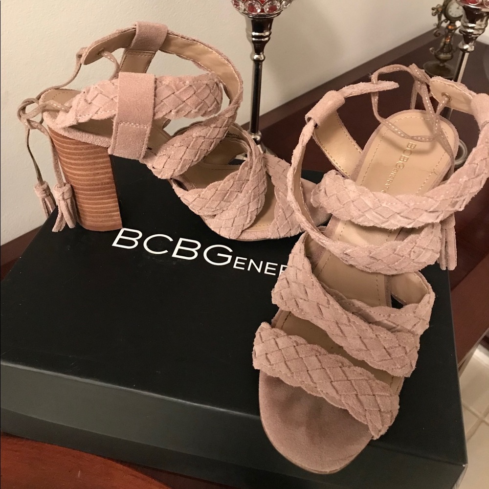 BCBGeneration Nude Sandals👡🎉